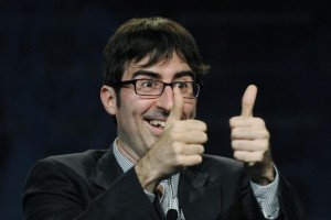 John-Oliver-leaves-Daily-Show-to-host-weekly-HBO-series